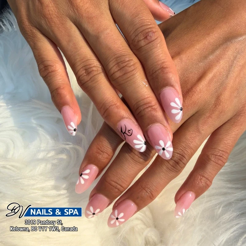 Fresh nail ideas for September